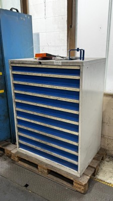 1 Metallwerkzeugschubladenschrank, 10-zugig